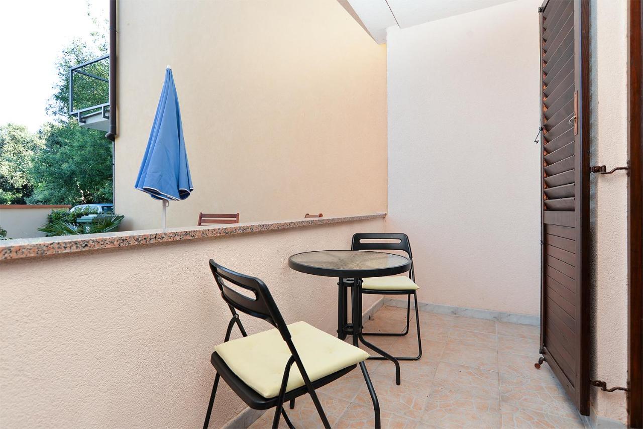 Apartment Puzar 295 Štinjan Extérieur photo