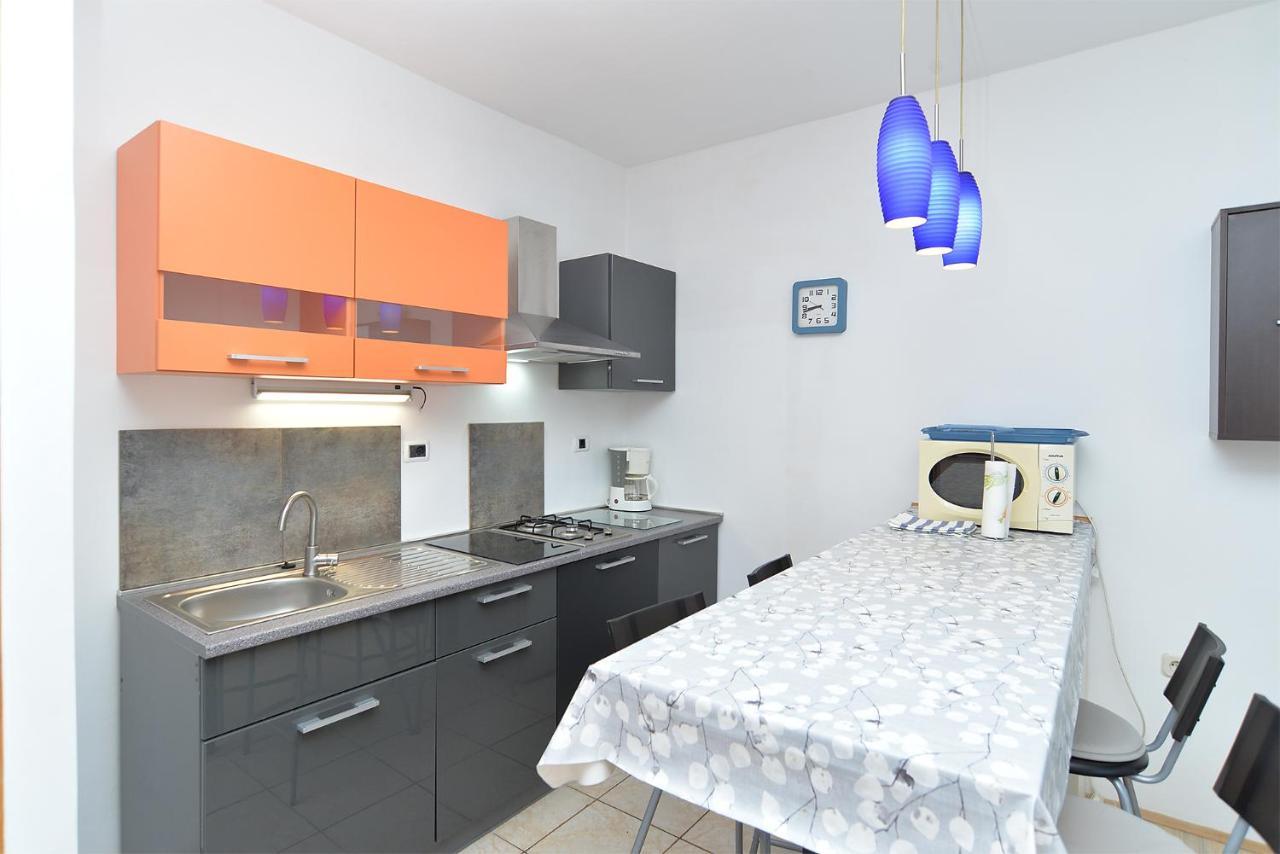 Apartment Puzar 295 Štinjan Extérieur photo