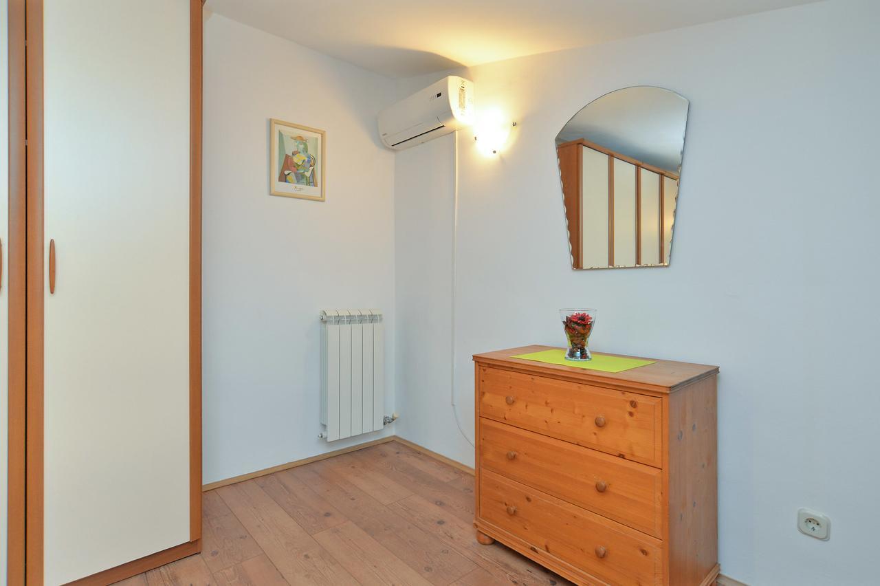 Apartment Puzar 295 Štinjan Extérieur photo