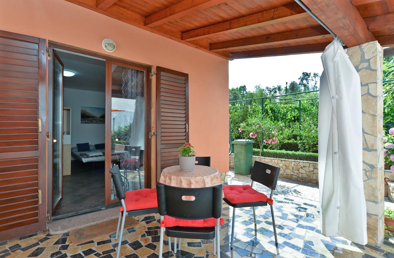 Apartment Puzar 295 Štinjan Extérieur photo